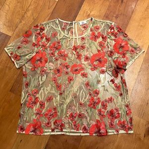Little Moon Hoya Top Red Poppy